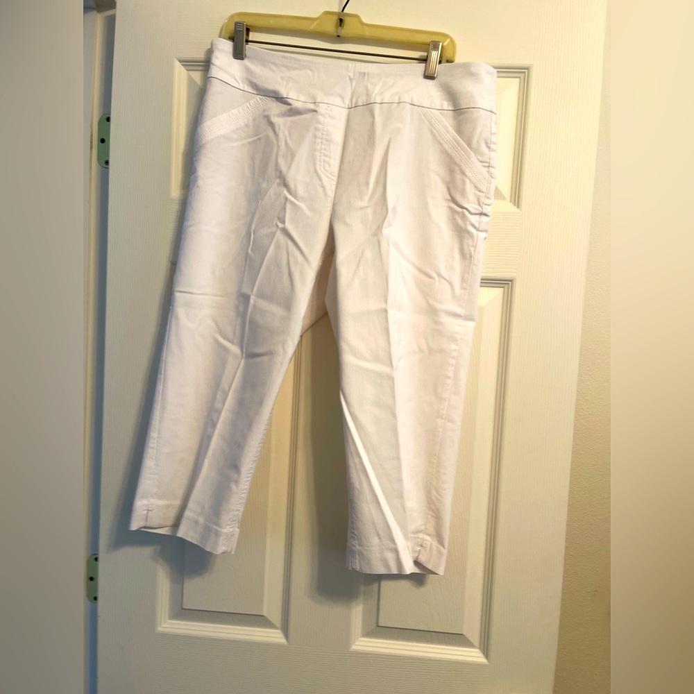 Womens Capris